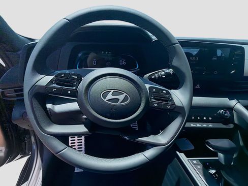 New 2026 Hyundai Elantra Sport FWD image 8