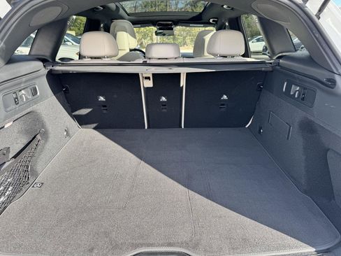 Certified 2025 Mercedes-Benz GLC 300 4MATIC image 26