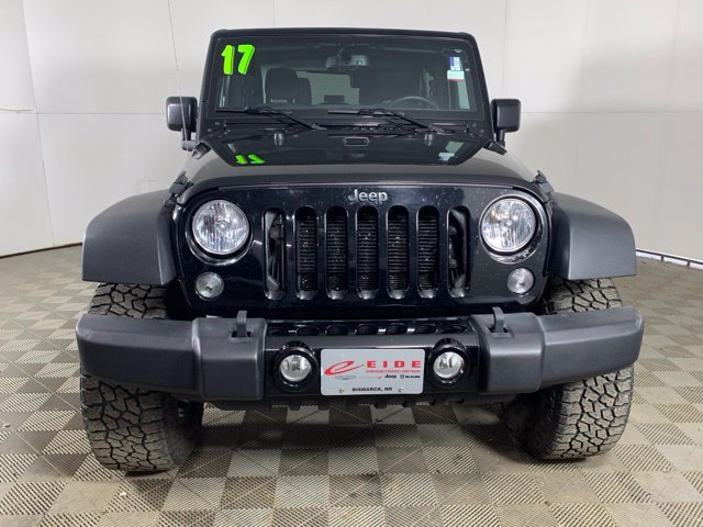 Used 2017 Jeep Wrangler Sport AWD/4WD image 6