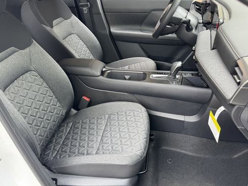 New 2026 Nissan Kicks SV FWD image 6