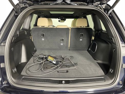 Used 2024 Jeep Grand Cherokee Limited 4xe image 19