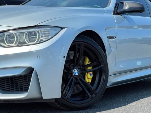 Used 2015 BMW M4 Coupe RWD image 2