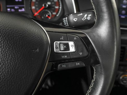 Used 2020 Volkswagen Jetta R-Line w/ R-Line Cold Weather Package image 32