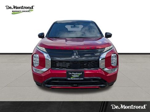 New 2026 Mitsubishi Outlander AWD image 2