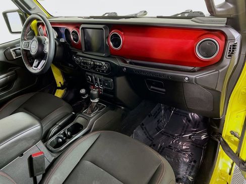 Used 2022 Jeep Wrangler Rubicon w/ Cold Weather Group image 28