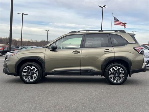 New 2025 Subaru Forester Premium image 33