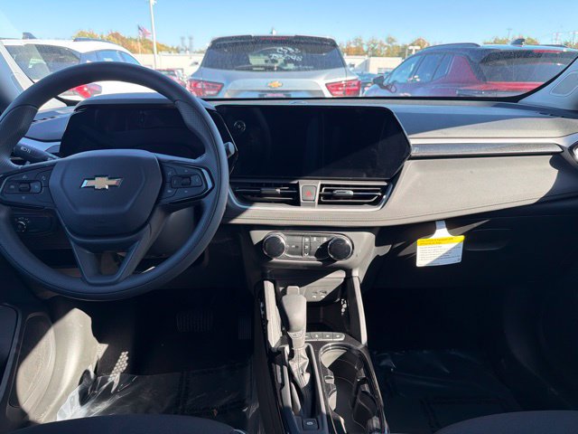 New 2026 Chevrolet TrailBlazer LS w/ LS Convenience Package FWD image 18