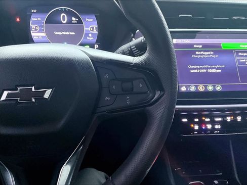 Used 2022 Chevrolet Bolt EUV LT image 22