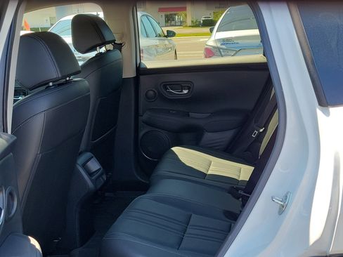 Used 2024 Honda HR-V EX-L image 14