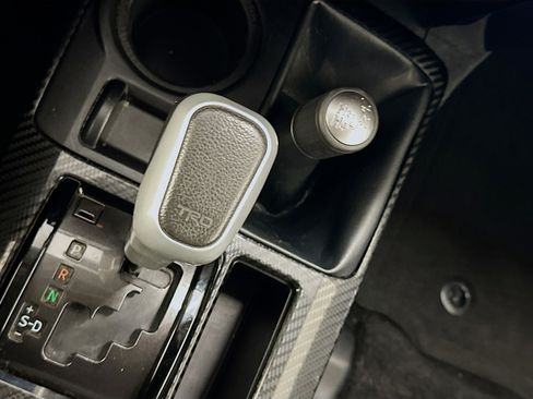 Used 2024 Toyota 4Runner TRD Off-Road Premium image 25