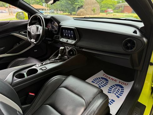 Used 2021 Chevrolet Camaro SS RWD image 63