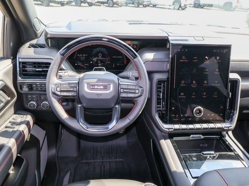 New 2026 GMC Yukon AT4 Ultimate AWD/4WD image 18