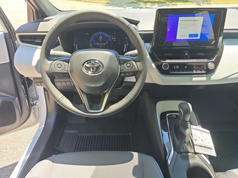 New 2026 Toyota Corolla SE FWD image 15