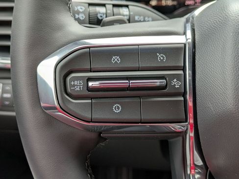 New 2025 GMC Acadia Elevation w/ Elevation Premium Package AWD/4WD image 19