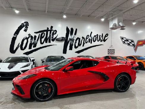Used 2023 Chevrolet Corvette Stingray Coupe w/ Z51 Performance Package image 28