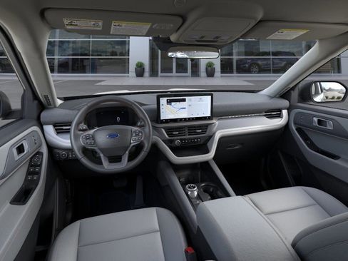 New 2026 Ford Explorer Active w/ Active Comfort Package AWD/4WD image 11