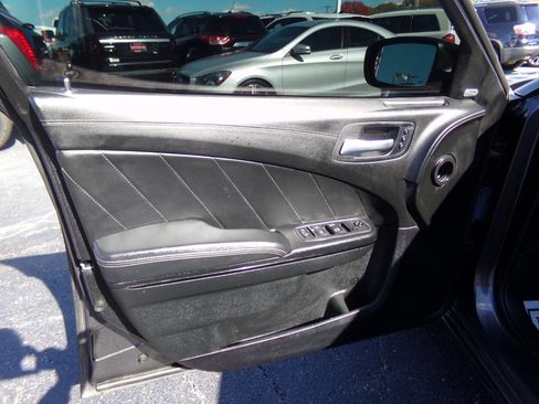 Used 2023 Dodge Charger SXT w/ Plus Group image 16