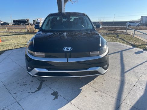 New 2026 Hyundai Ioniq 5 SEL image 8