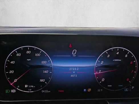 Certified 2025 Mercedes-Benz GLC 300 4MATIC image 11