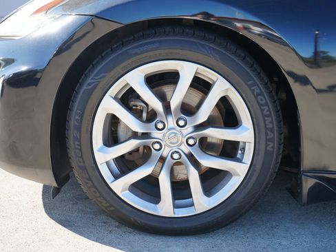 Used 2014 Nissan 370Z Coupe image 13