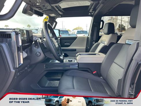 New 2026 GMC Hummer EV SUV image 9