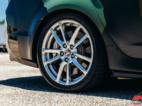 Used 2015 Chevrolet SS RWD image 59