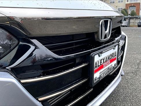 Used 2021 Honda Accord Sport image 28