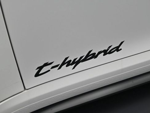 Certified 2026 Porsche 911 Carrera 4 GTS AWD/4WD image 43