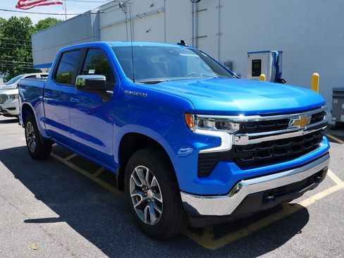 New 2026 Chevrolet Silverado 1500 LT image 2