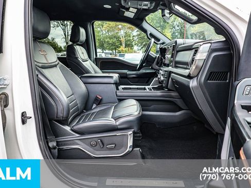 Used 2024 Ford F250 Platinum image 22