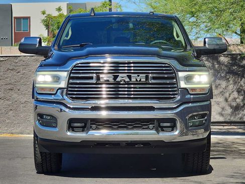 Used 2019 RAM 2500 Laramie AWD/4WD image 3
