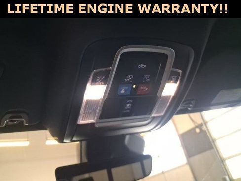 Certified 2025 RAM 1500 Laramie image 18