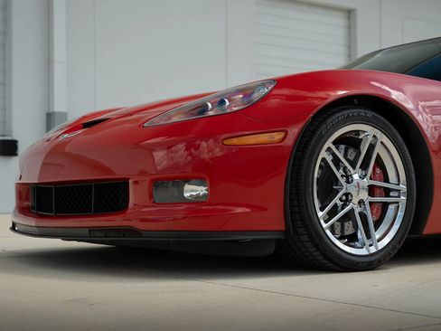 Used 2009 Chevrolet Corvette Z06 w/ Preferred Equipment Group RWD image 45