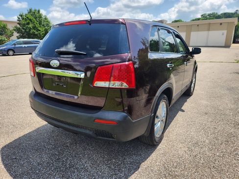 Used 2013 Kia Sorento LX FWD image 23