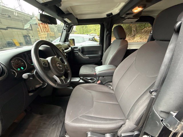 Used 2017 Jeep Wrangler Sport w/ Quick Order Package 24S AWD/4WD image 14