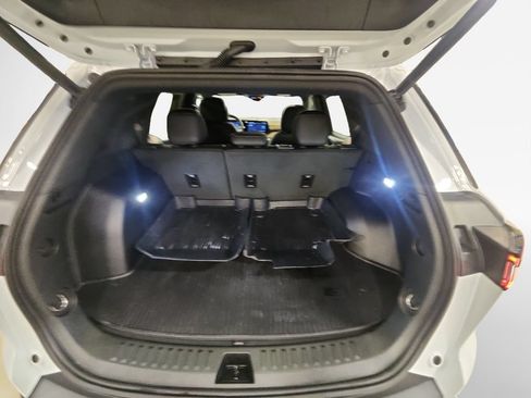 Used 2026 Chevrolet Equinox ACTIV w/ LPO, Floor Liner Package AWD/4WD image 26