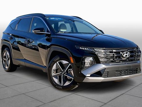 Certified 2025 Hyundai Tucson SEL image 2