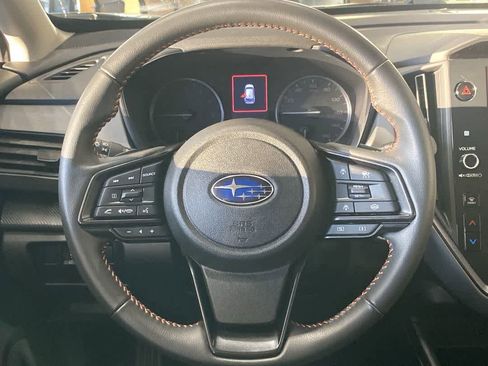 Used 2024 Subaru Crosstrek 2.5i Limited w/ Popular Package #3A image 17