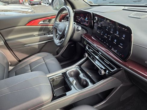 Certified 2024 Chevrolet Traverse Z71 w/ Enhanced Driving Package image 30