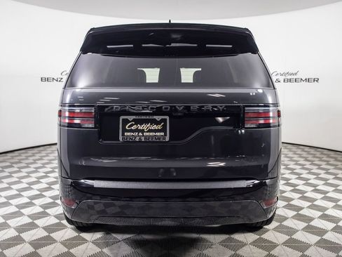 Used 2025 Land Rover Discovery Dynamic SE AWD/4WD image 7