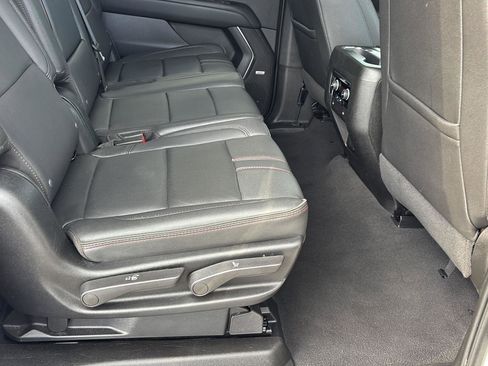 Certified 2024 Chevrolet Suburban RST image 21