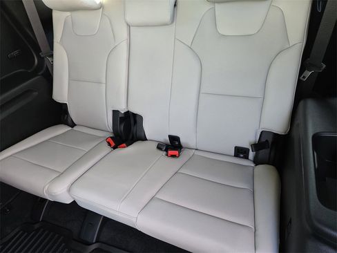 New 2025 Kia Telluride S image 21