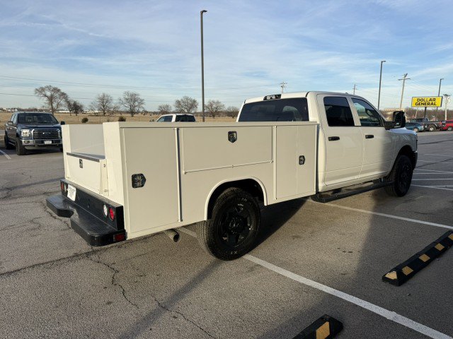Used 2025 RAM 3500 Tradesman w/ Safety Group AWD/4WD image 2