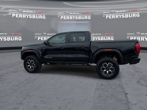 Used 2025 GMC Canyon AT4 w/ AT4X Package AWD/4WD image 5