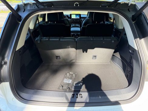New 2026 Lincoln Aviator Reserve AWD/4WD image 17