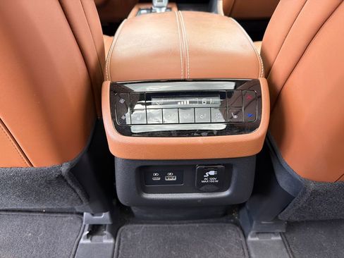 Used 2023 INFINITI QX60 Sensory w/ Cargo Package AWD/4WD image 18