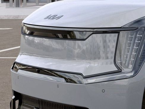 New 2026 Kia EV9 Land w/ Nightfall Edition Package image 12