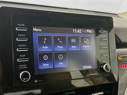 Used 2021 Toyota Camry LE image 19