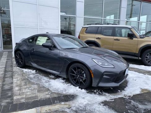 New 2026 Toyota GR86 Premium RWD image 1