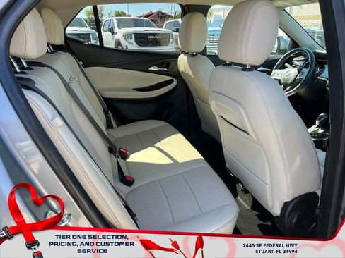 Used 2023 Buick Encore GX Essence w/ Experience Buick Package image 17